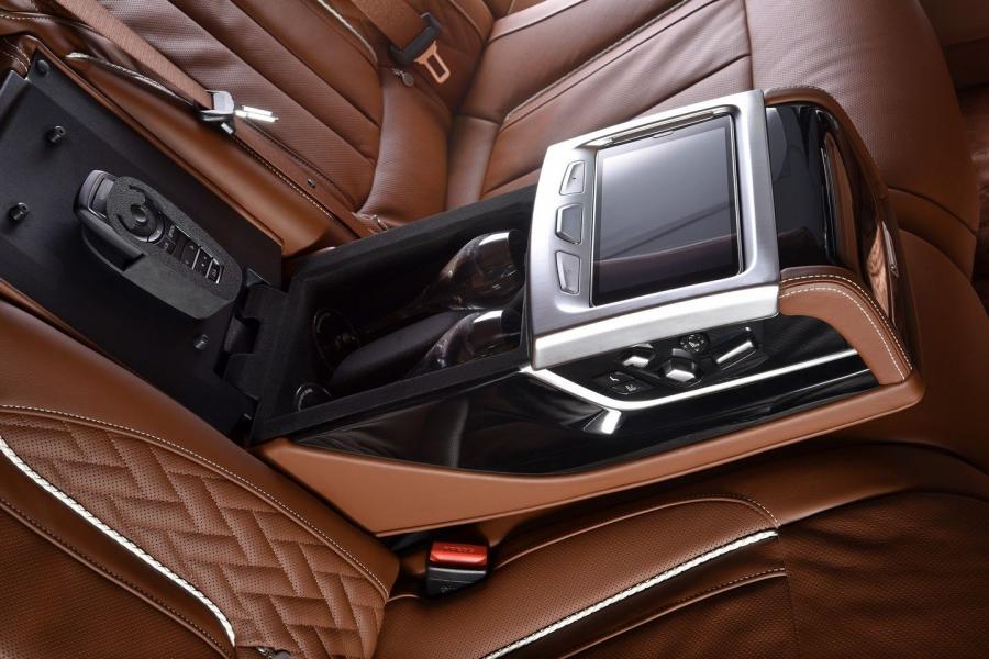  BMW 750Li xDrive Solitaire Edition 2016 года  (фото 22 из 29)